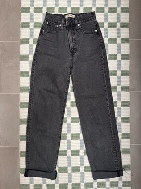 Madewell Straight Leg Jeans in Washed Black